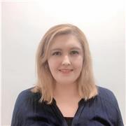 Profesora de inglés con 13 años de experiencia en enseñanza y desarrollo curricular ofrece clases particulares a alumnos de todos los niveles y edades